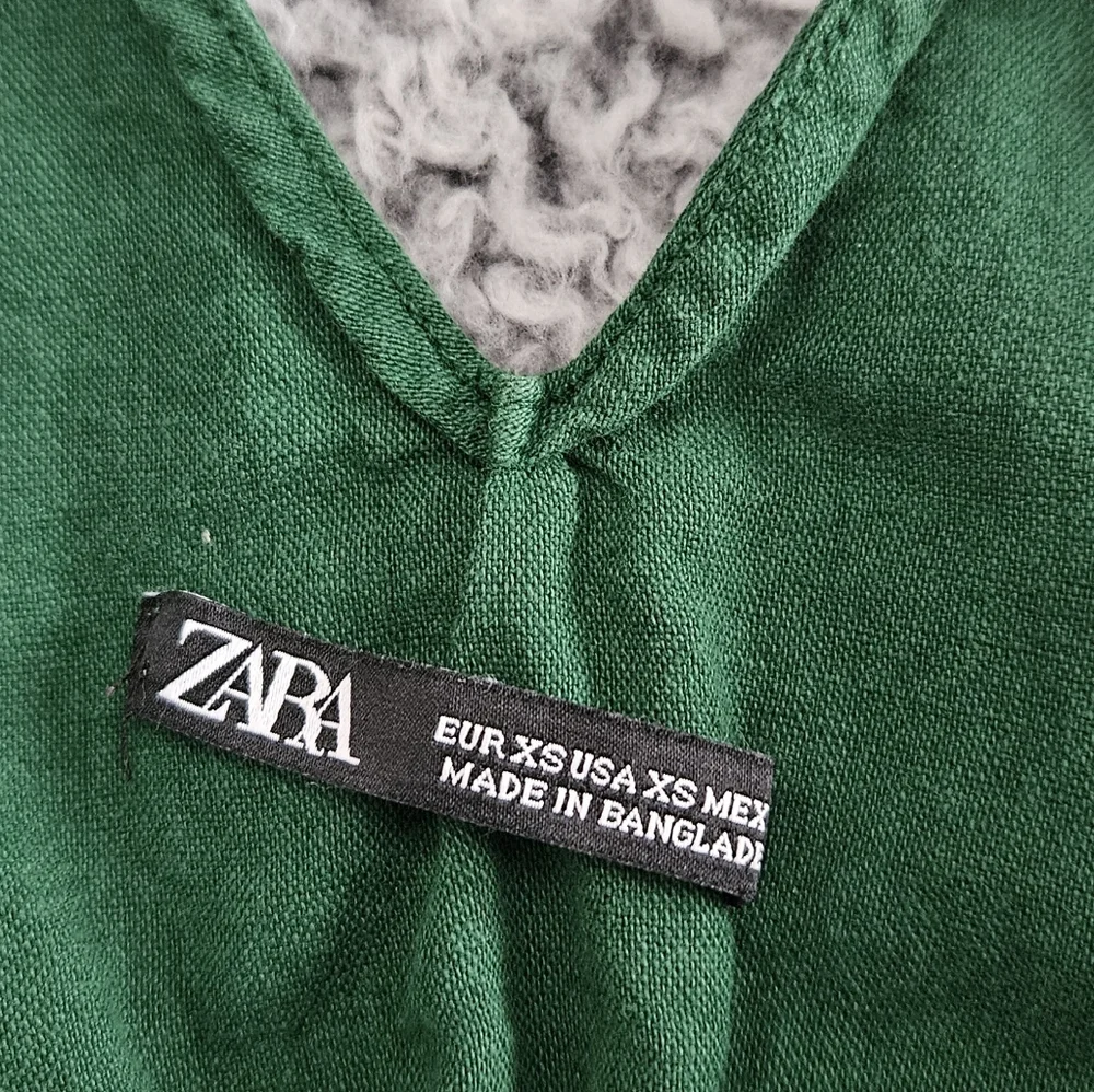 Zara Green Jumpsuit XS Rustic Linen Blend Wide Leg V-Neck Tie Back Short Sleeve